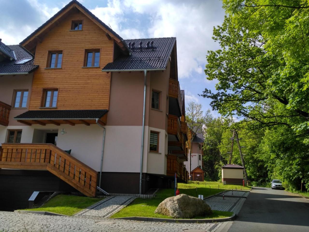 Apartament Sniezka Apartamento Karpacz Exterior foto